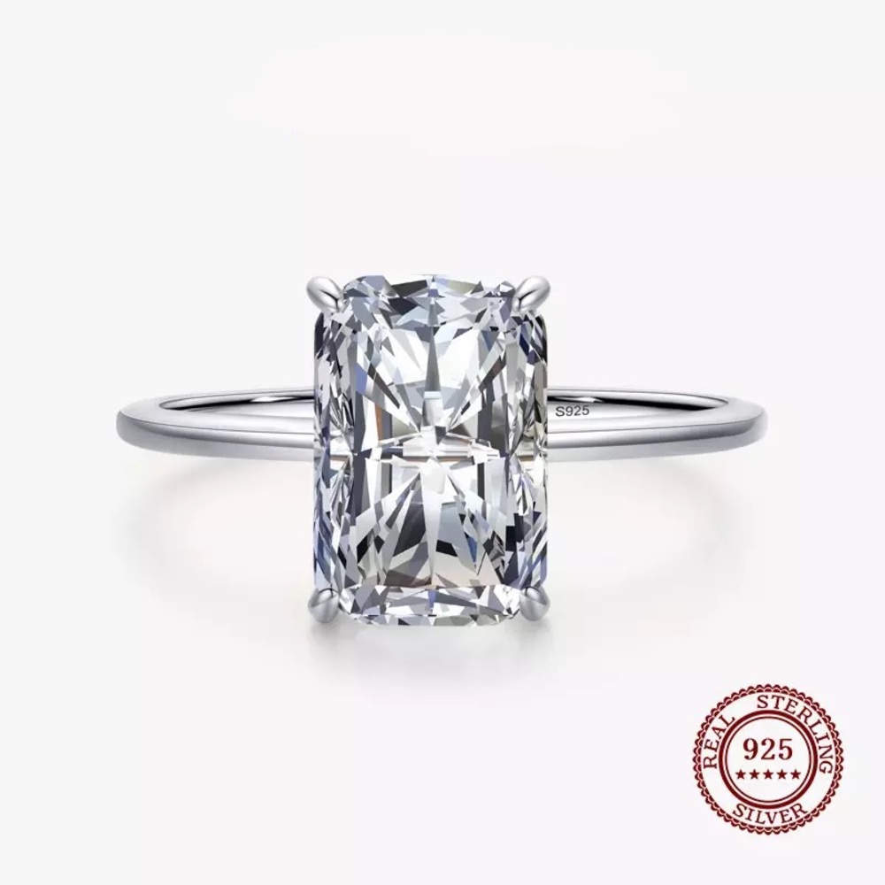 5.34Ct EMERALD Cut VVS Horizontal Setting Solitaire 925 Ring Size 5